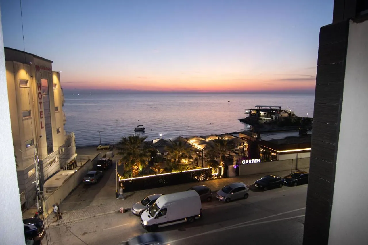 Amazing Paradise Sensation 2 Bedroom Luxury Apartment With A Jacuzzi Durrës