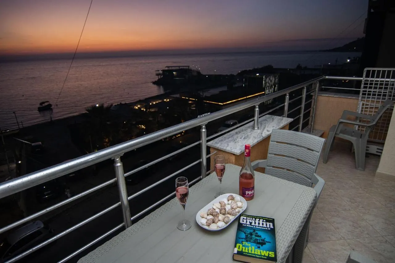 Amazing Paradise Sensation 2 Bedroom Luxury Apartment With A Jacuzzi Durrës