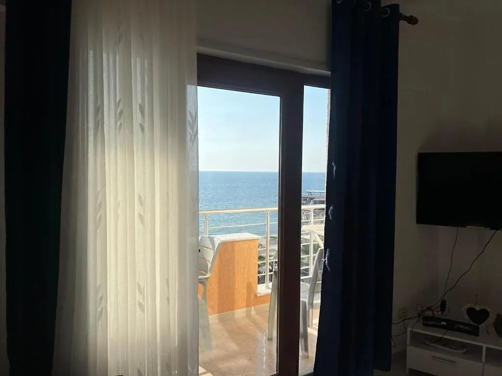 Amazing Paradise Sensation 2 Bedroom Luxury Apartment With A Jacuzzi Durrës 0*,