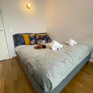 https://good-apartments-wiejska-14.warsawhotelspoland.com